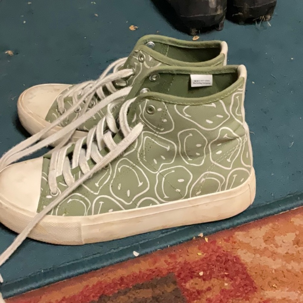 American eagle high tops